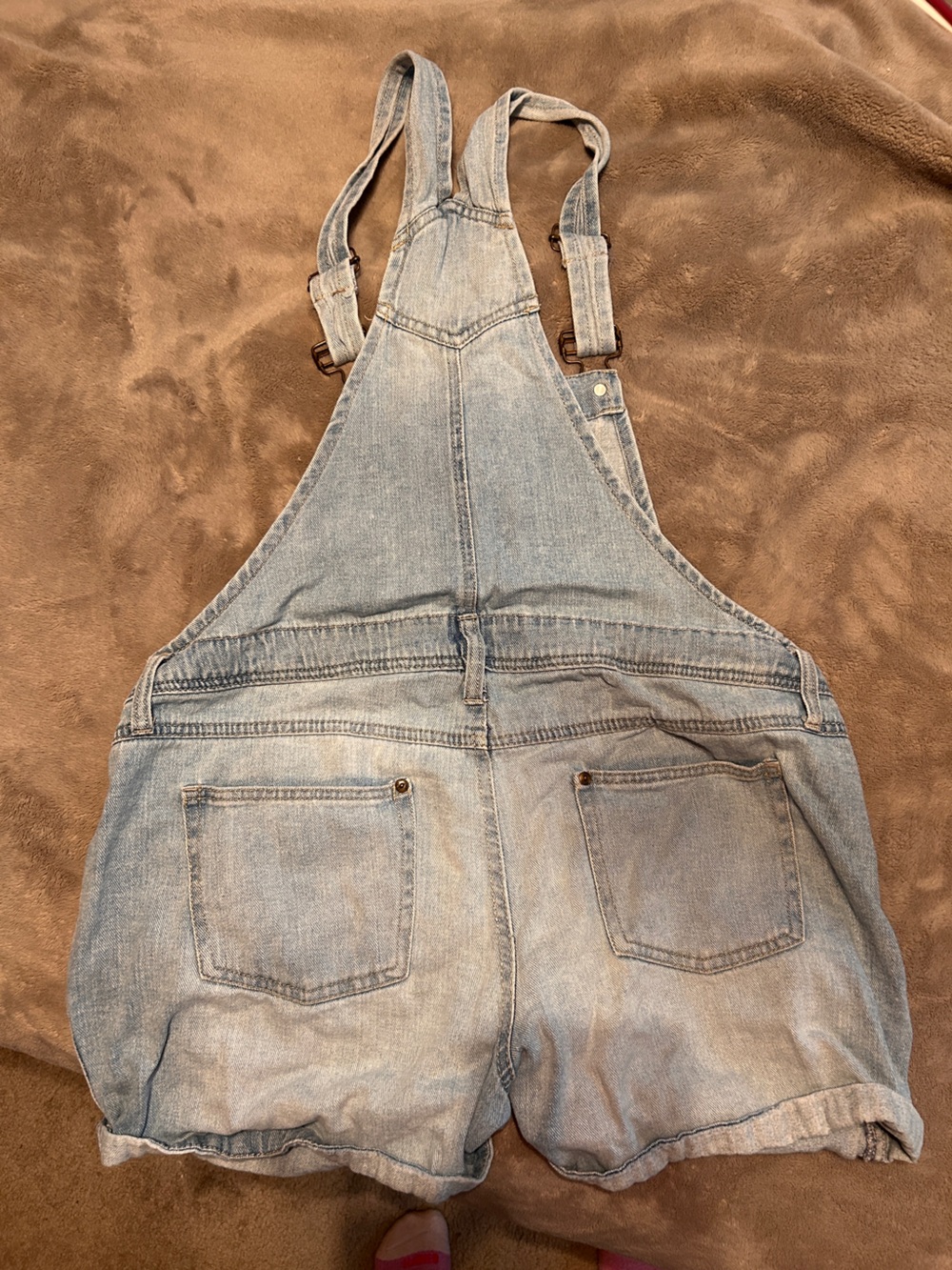 LEI OVERALLS - wore as maternity clothes